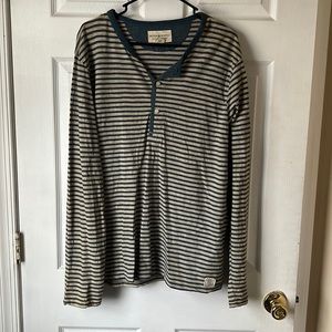 Men’s Ralph Lauren • Striped Long Slv Tshirt • 1/4 button Henley Tshirt